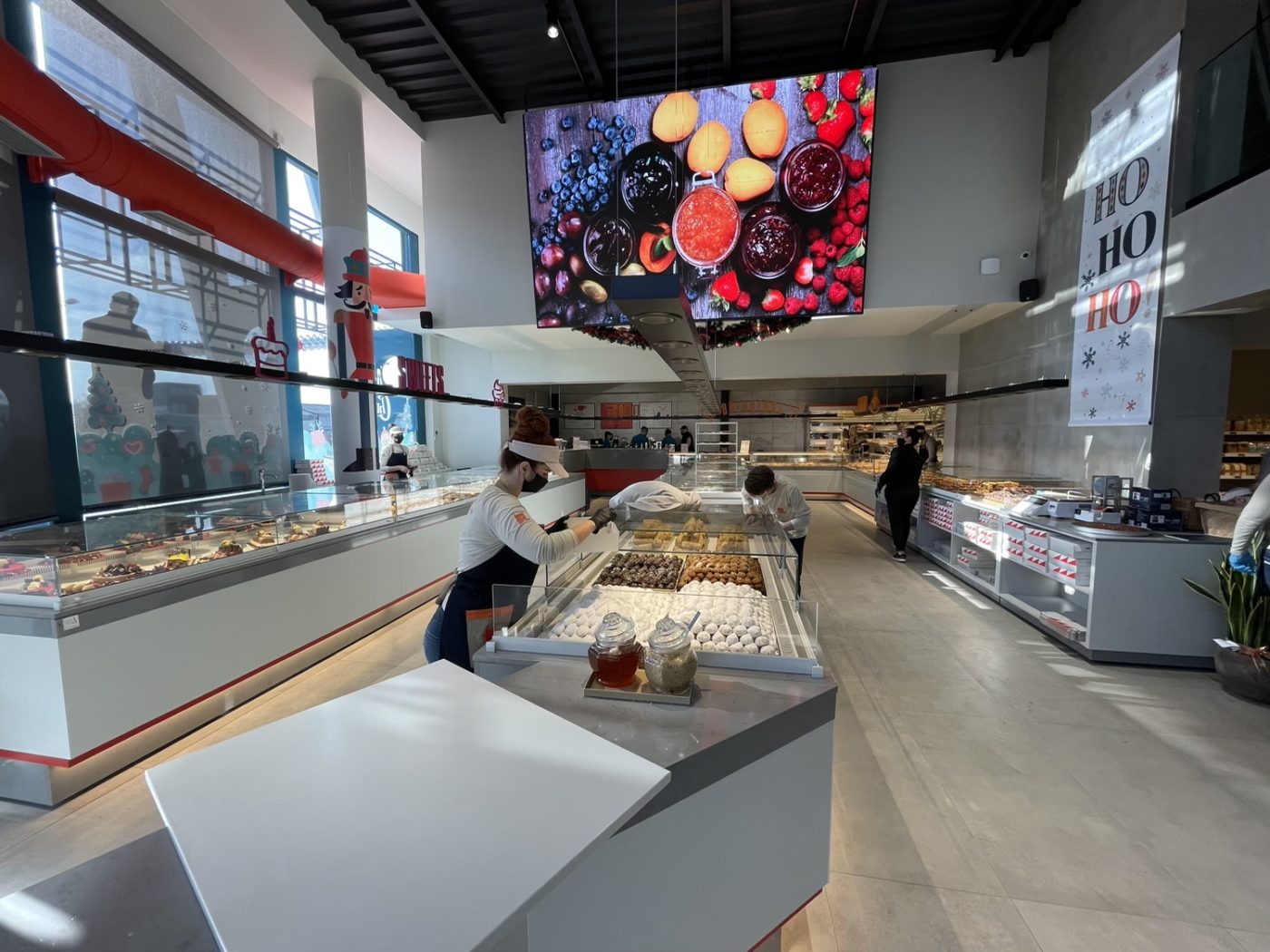 bread factory larisa