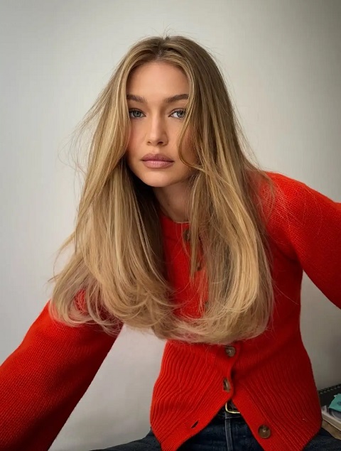 photo-shared-by-dimitris-giannetos-on-april-13-2026-tagging-gigihadid-georgisandev-opusbeauty-steevefoussard-and-luizmattos1906-may-be-an-image-of-one-or-more-people-blonde-hair-makeup-long-hai--
