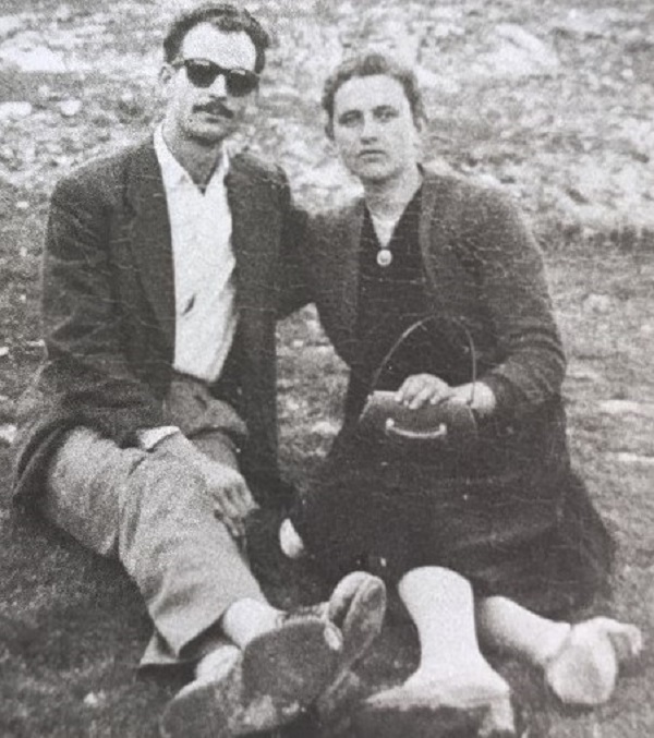 provida dimitris-pinelopi