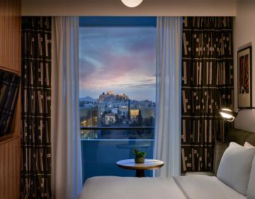 premier-one-bedroom-suite-acropolis-