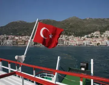 turkish-flag-with-greece
