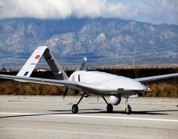 drone-drone-bayraktar.
