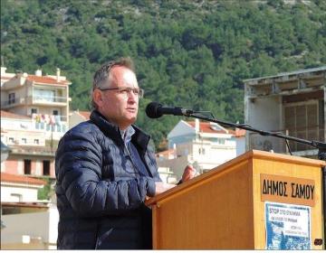 stefanis.