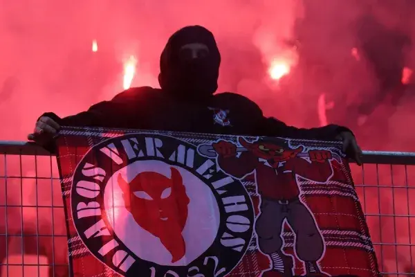 Μπενφικα,οπαδος