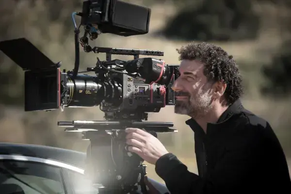 Γιάννης Οικονομίδης,Σπασμένη φλέβα