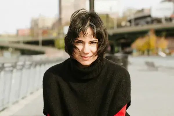 Μεχρνούς Αλιά (Mehrnoush Alia)