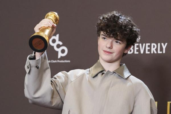 AWARDS-GOLDEN-GLOBES