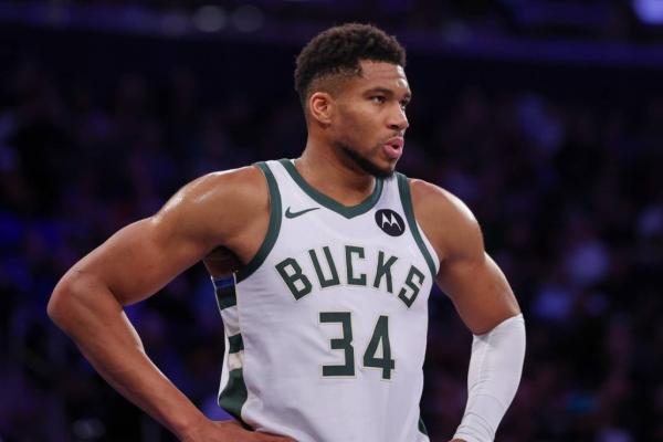 giannis-antetokounmpo