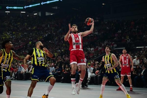 Τ-Center-Olympiacos