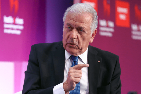 avramopoulos-