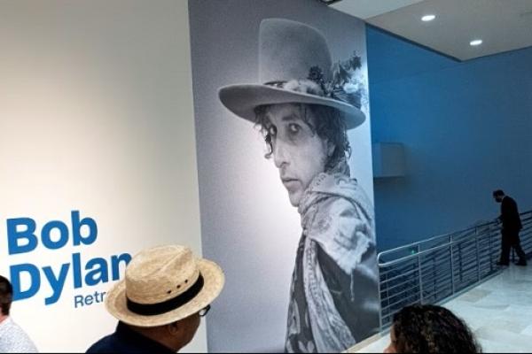 bob-dylan