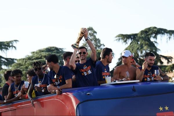 spanishparade