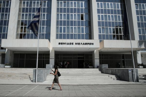 ypoklopes.