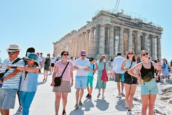 touristes-akropoli