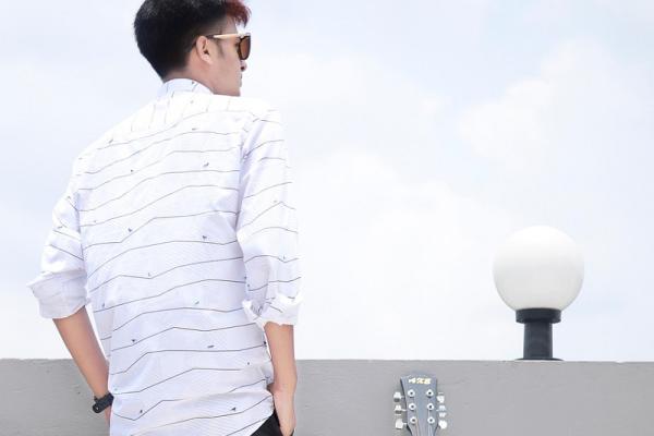 boy-guitar-style